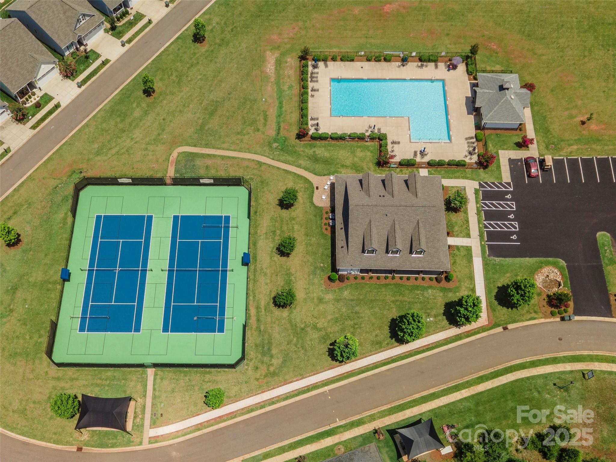 Edgewater - Residential