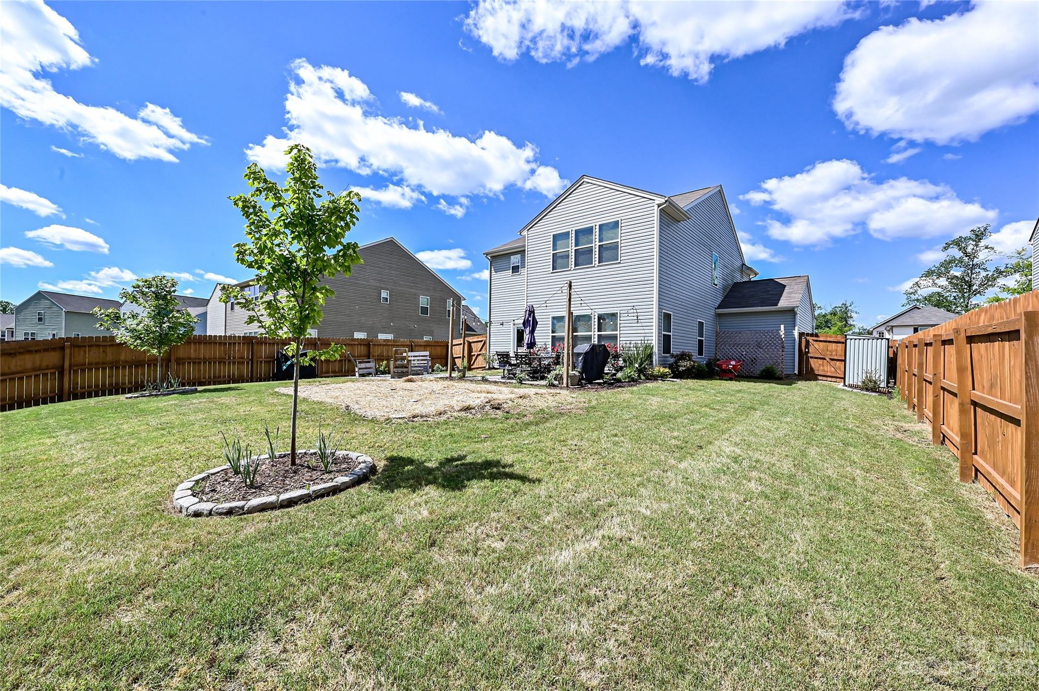 Austen Lakes - Residential