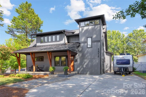 Photo of 1518 Ivey Drive, Charlotte, NC 28205 (MLS # 4420824)