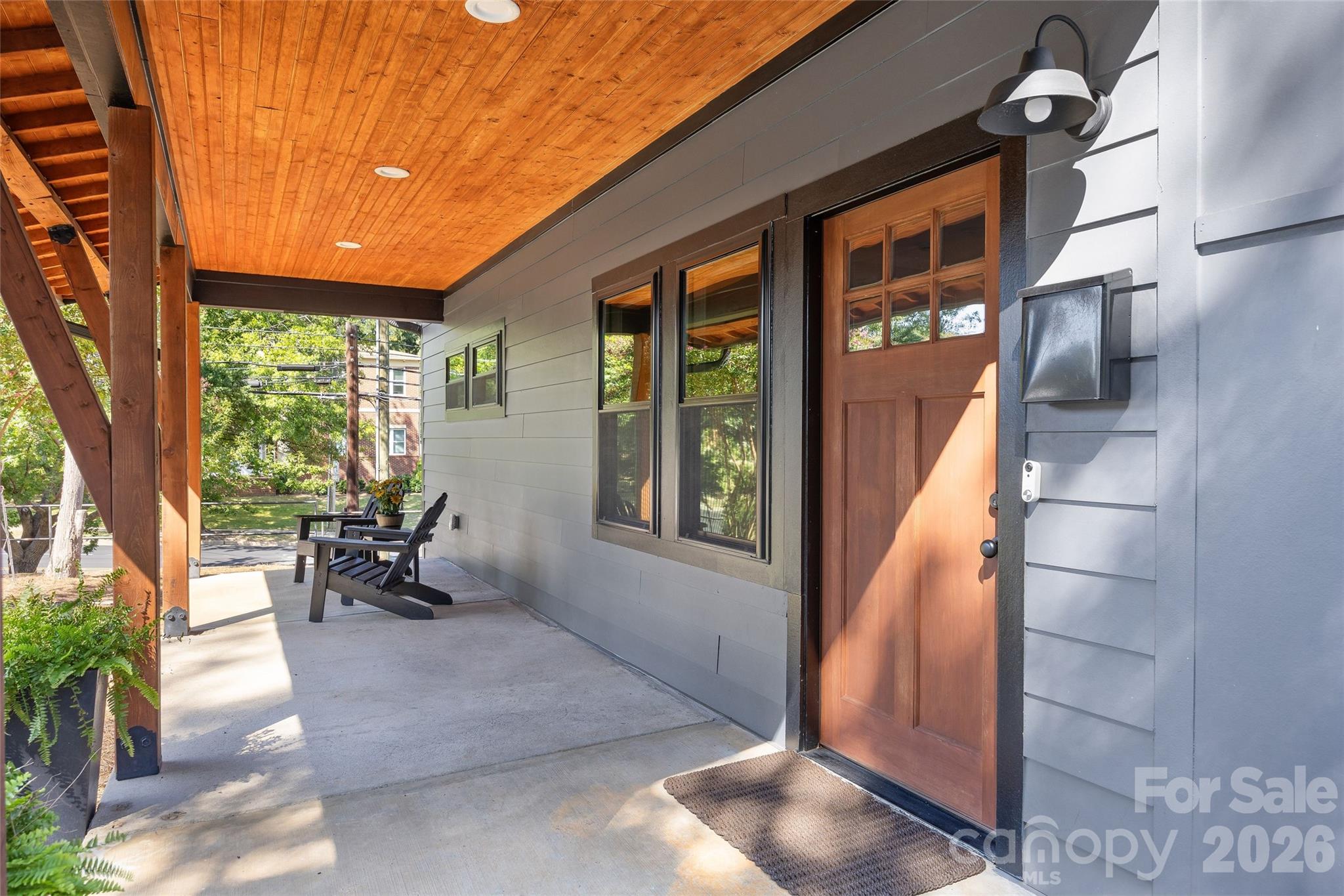 1518 Ivey Drive