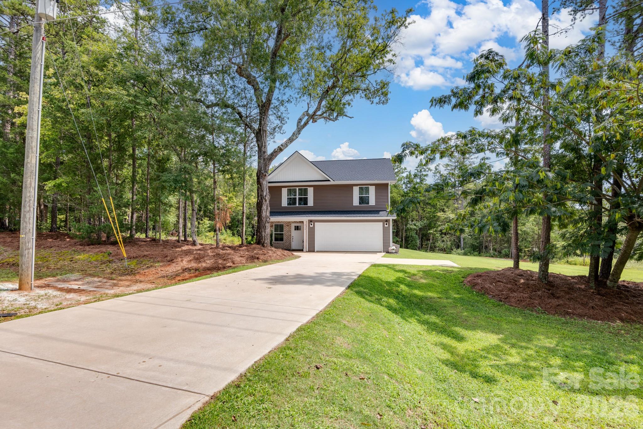 219 W North Corner Road