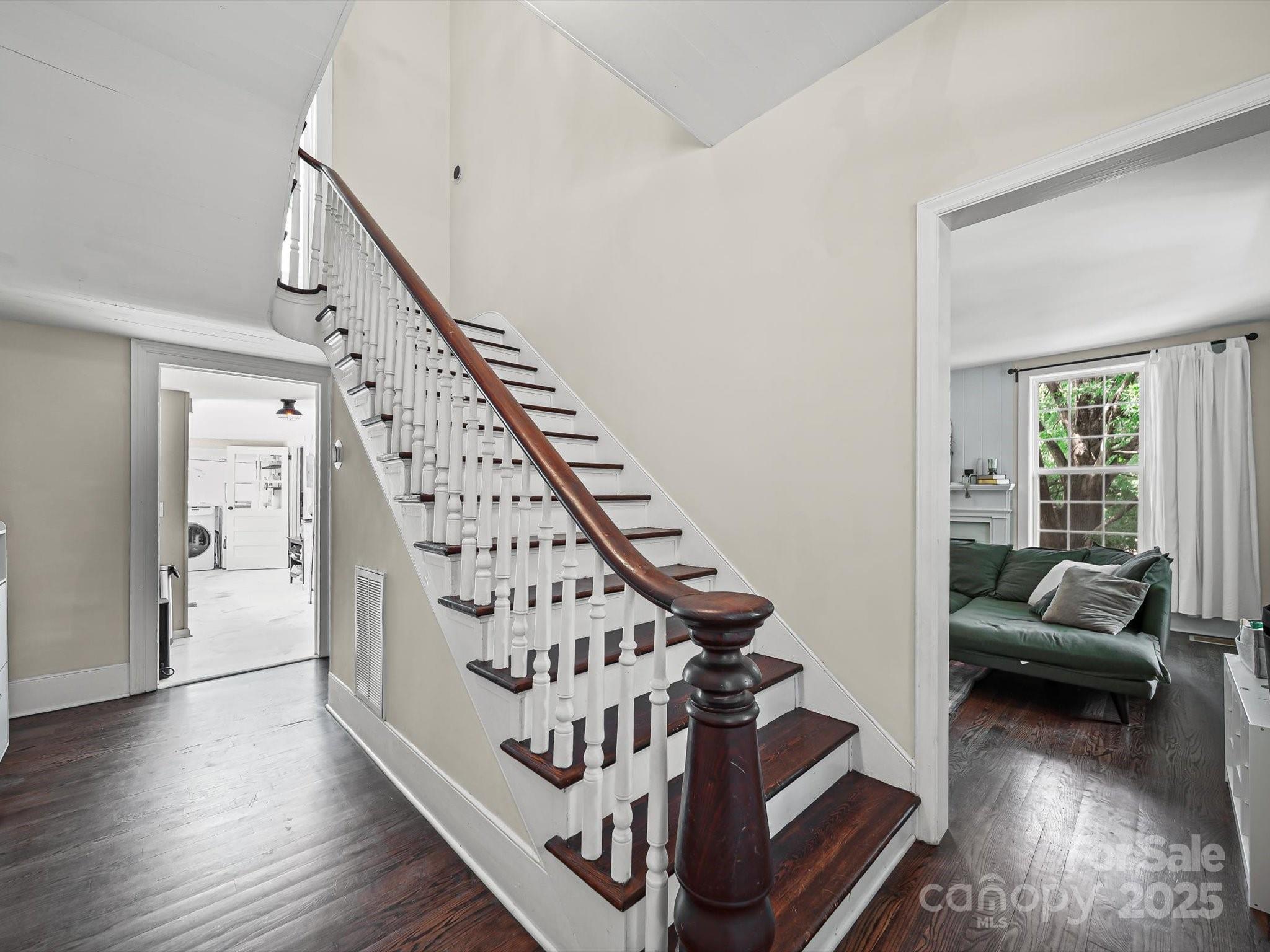 8407 Woodford Bridge Drive