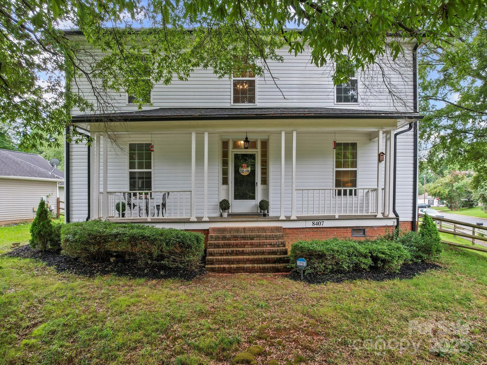 8407 Woodford Bridge Drive