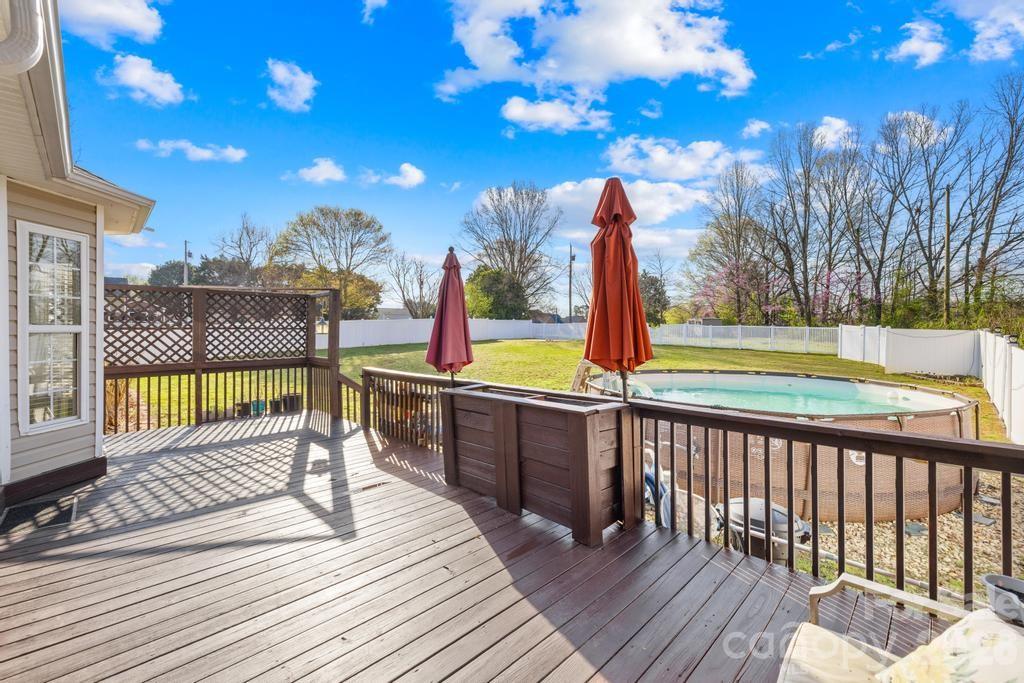 Crown Creek - Residential