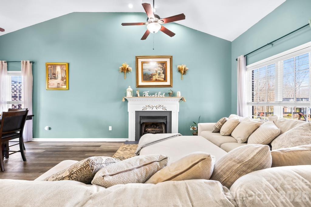 Crown Creek - Residential