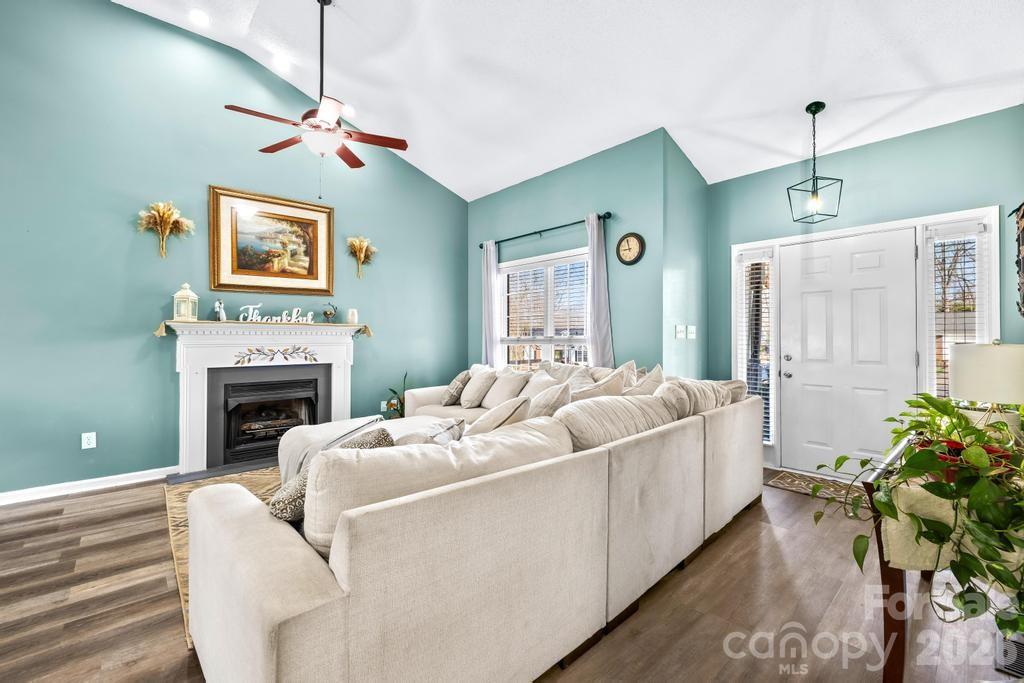 Crown Creek - Residential