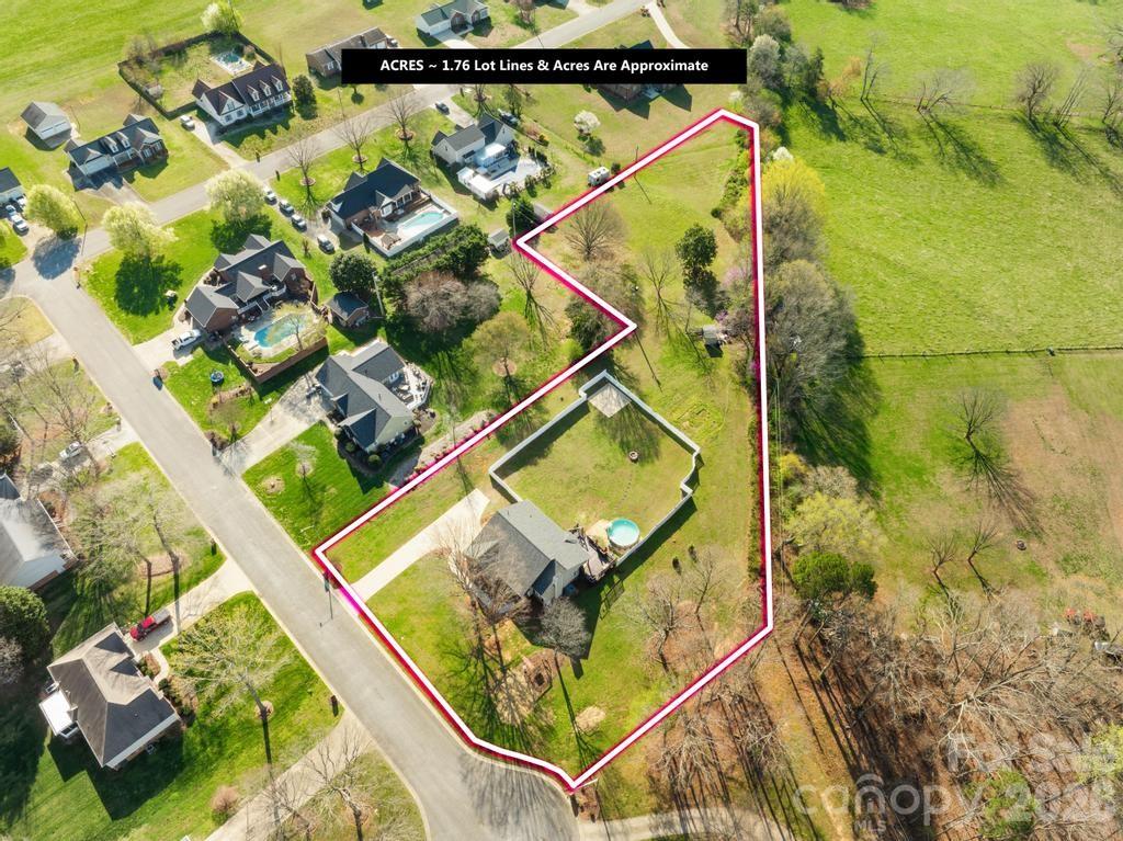 Crown Creek - Residential