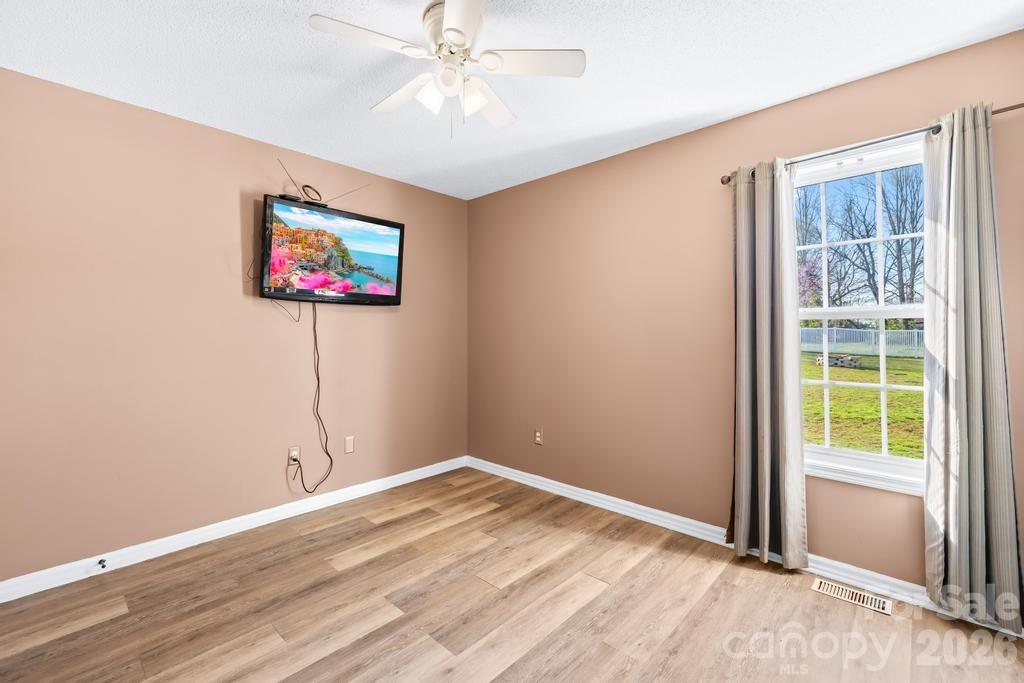 Crown Creek - Residential