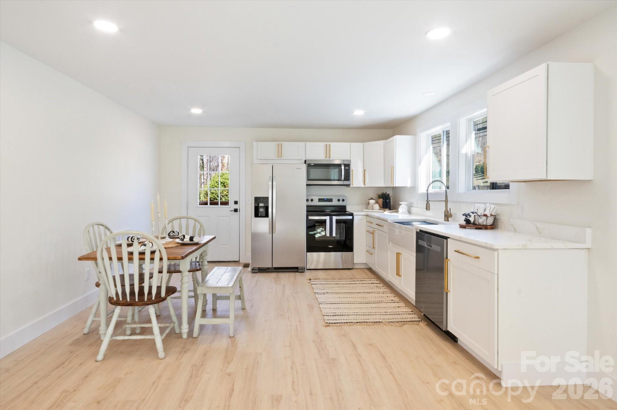 5588 Sugar Hill Road