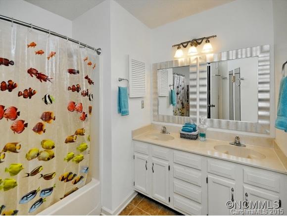 Hickory Woods - Residential