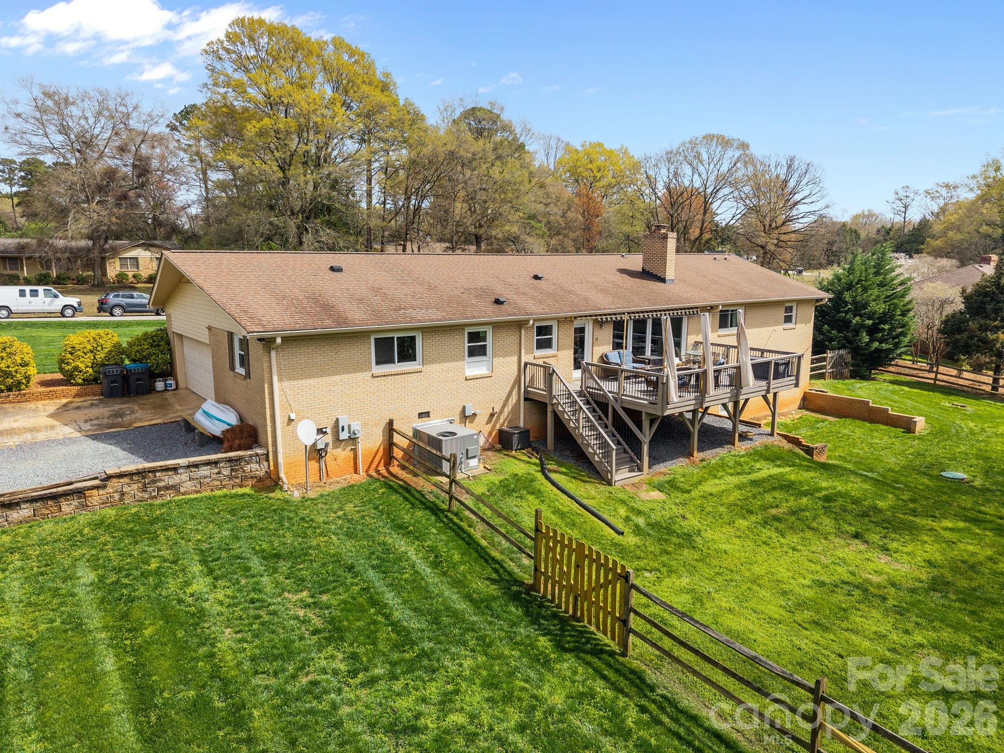 Kanawha Hill - Residential