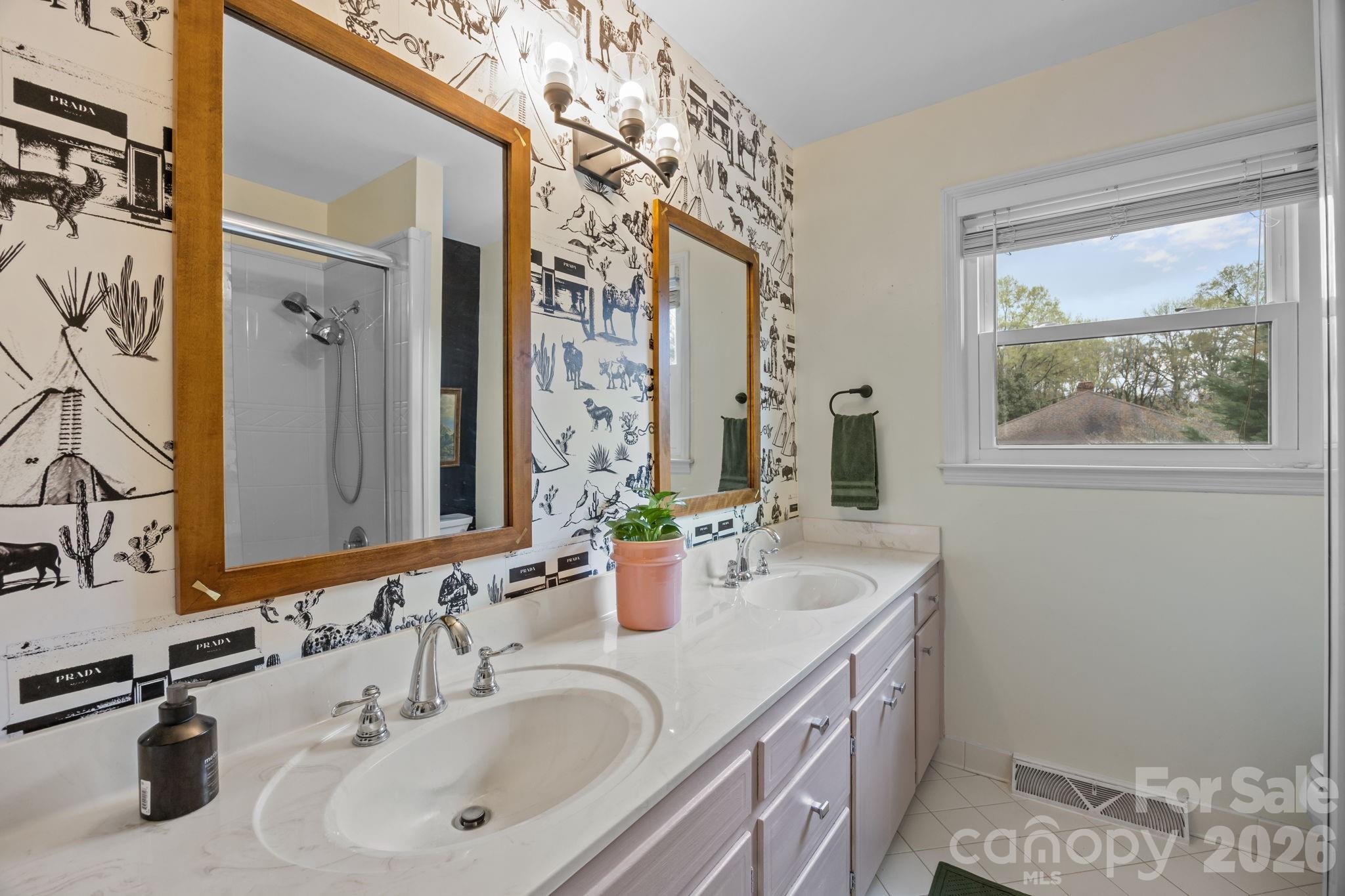 Kanawha Hill - Residential