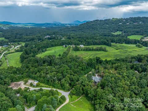 644 Walnut Valley Parkway Arden NC 28704