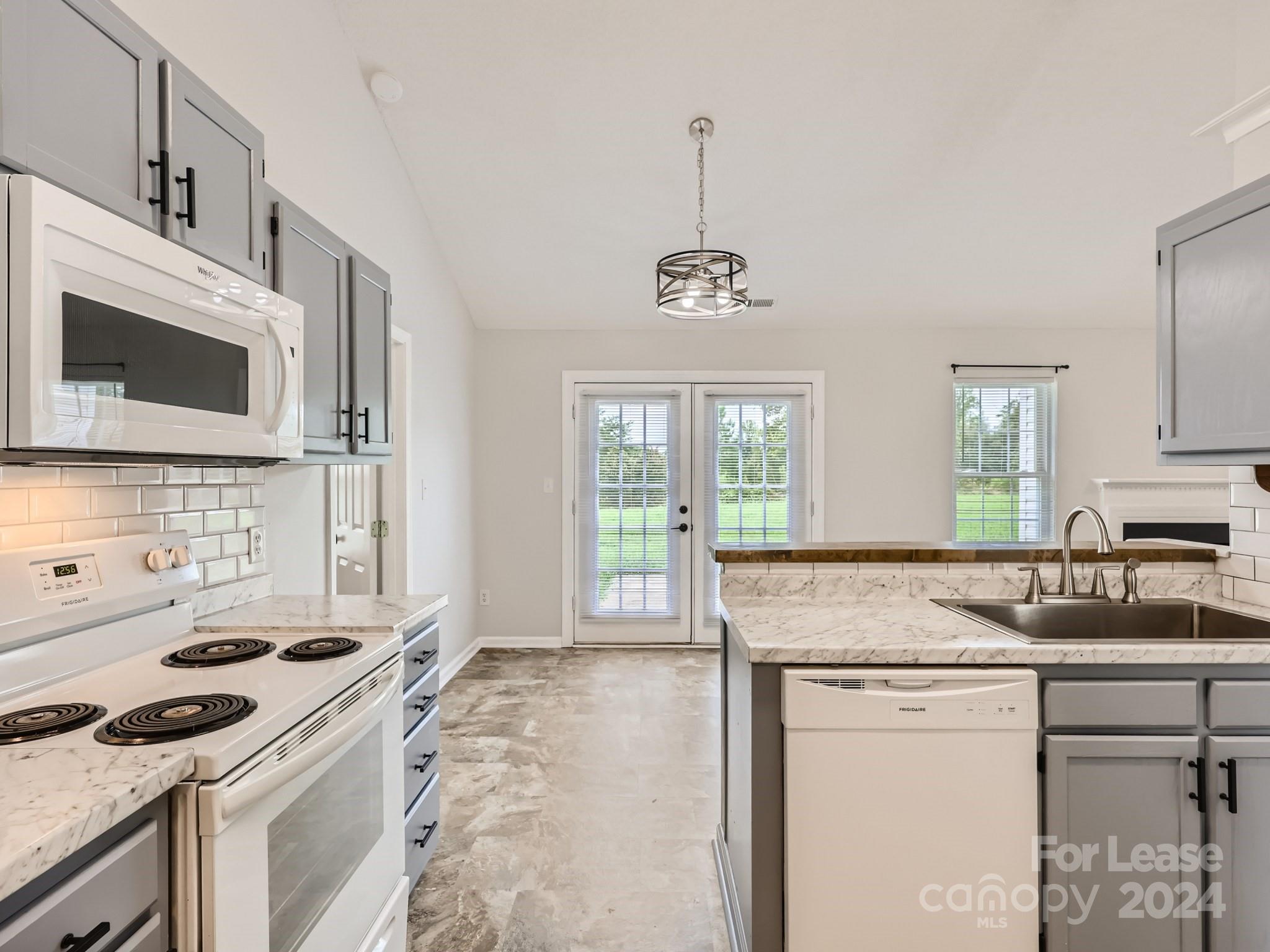 Catawba Meadows - Residential Lease