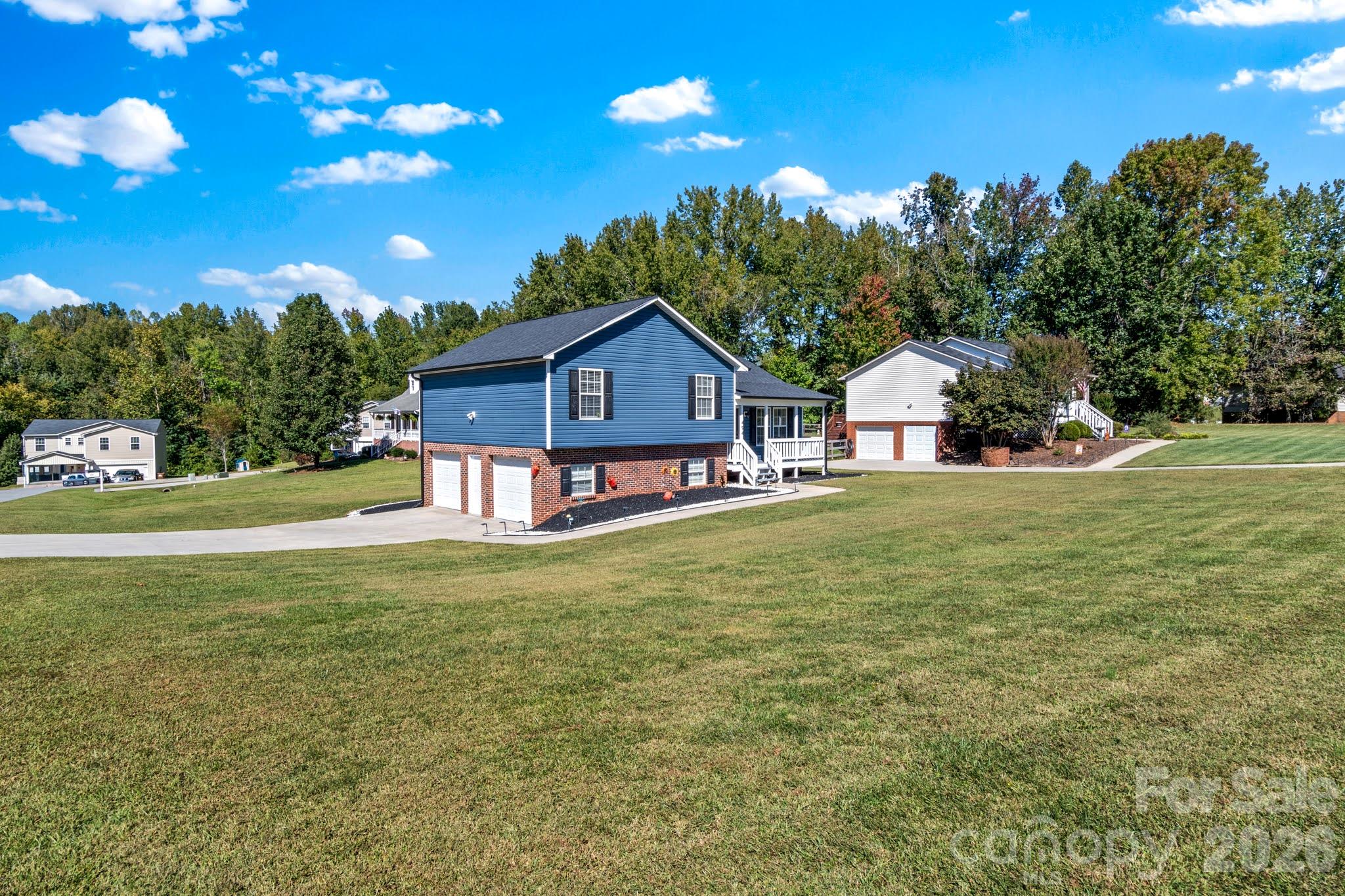 494 Sunset Ridge Lane