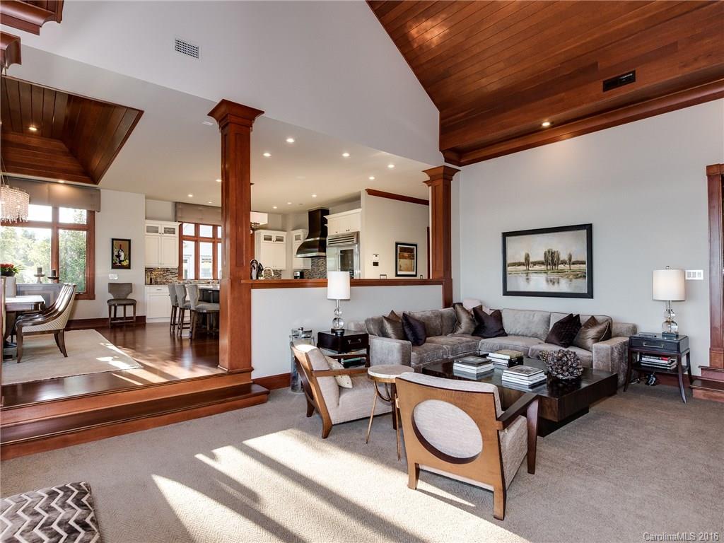 The Peninsula - Residential