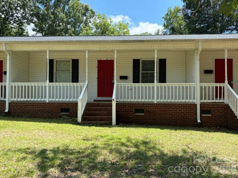 Photo of 642 Pee Dee Avenue, Albemarle, NC 28001 (MLS # 4412415)