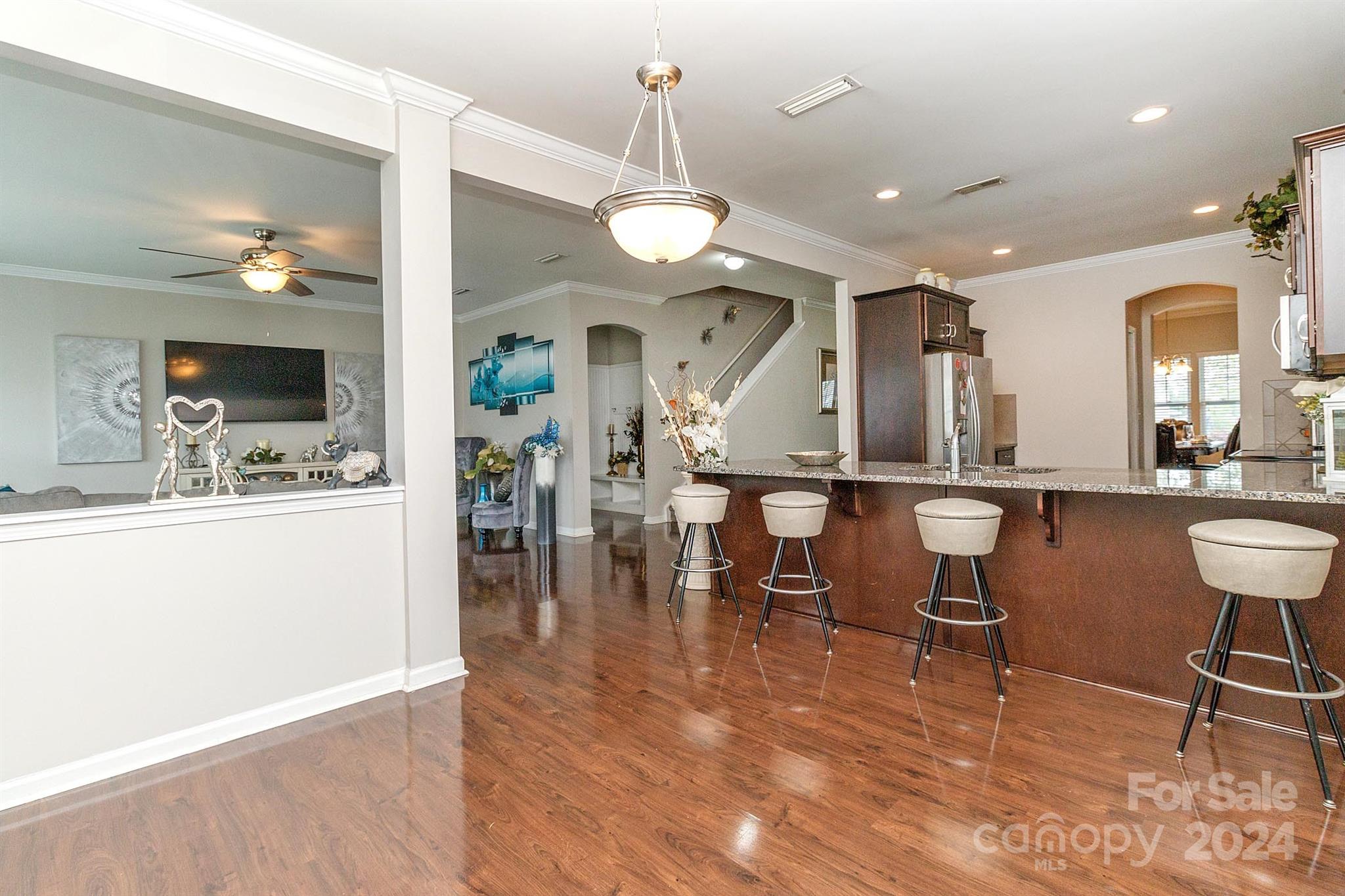 Newport Lakes - Residential