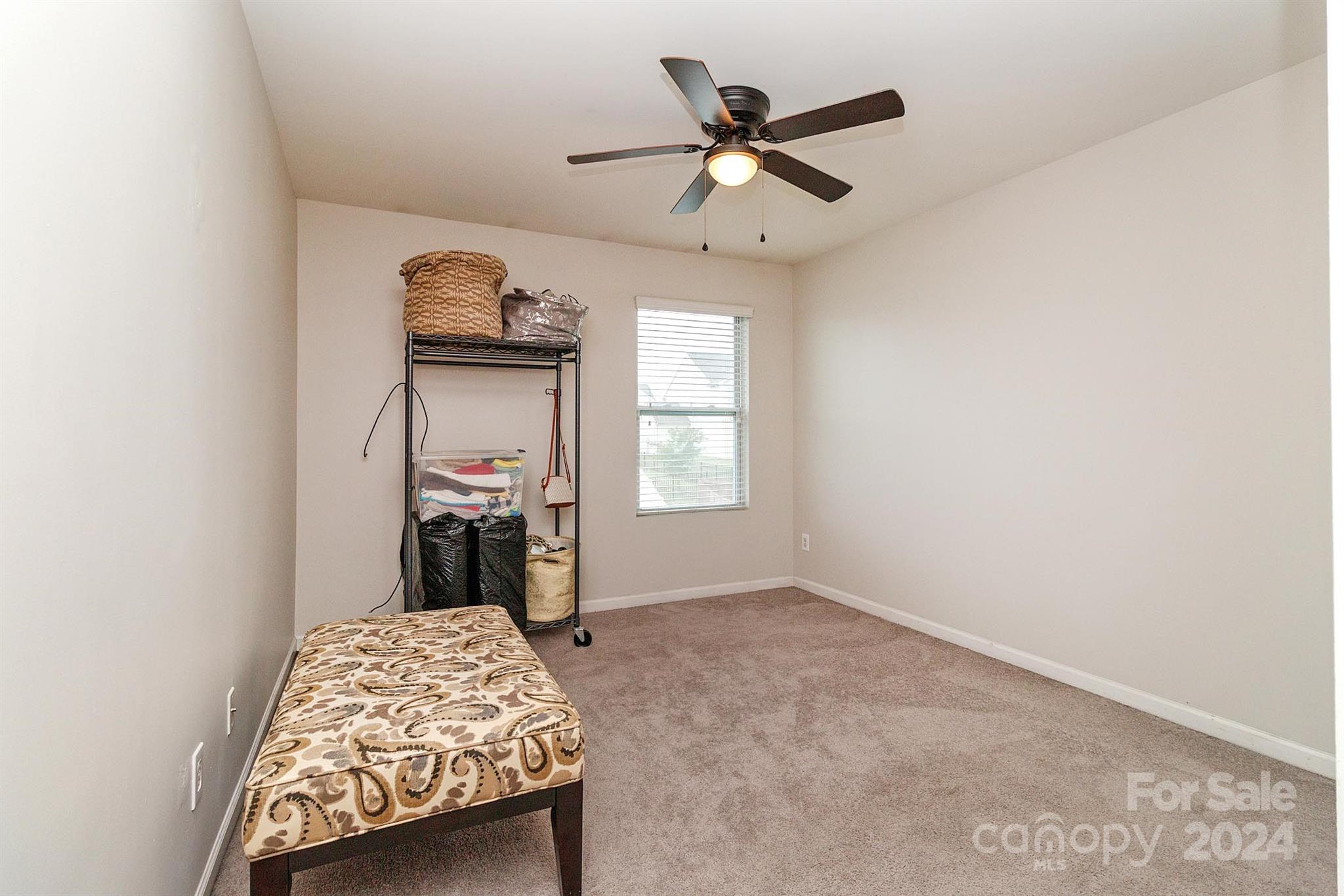 Newport Lakes - Residential