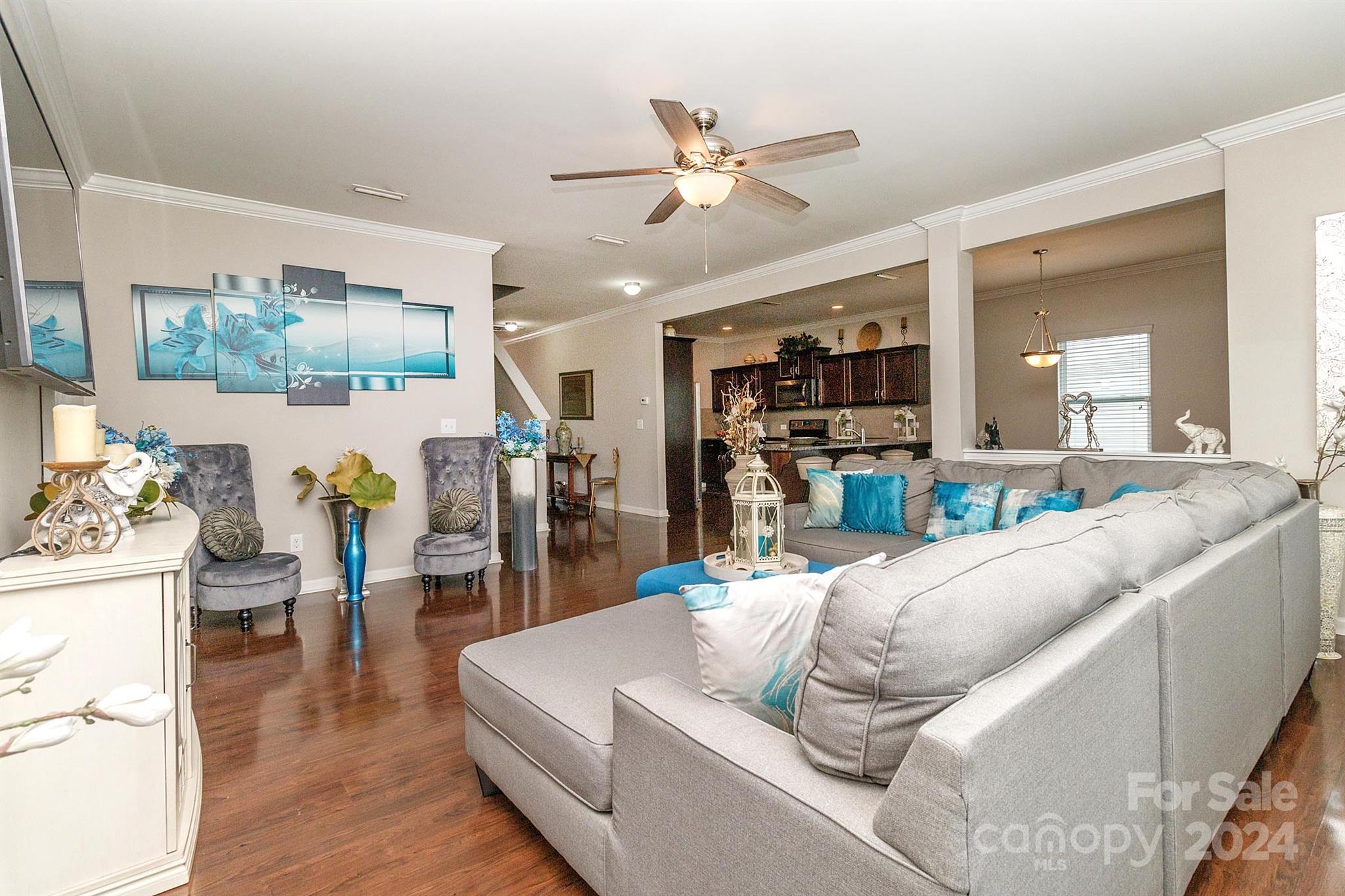 Newport Lakes - Residential