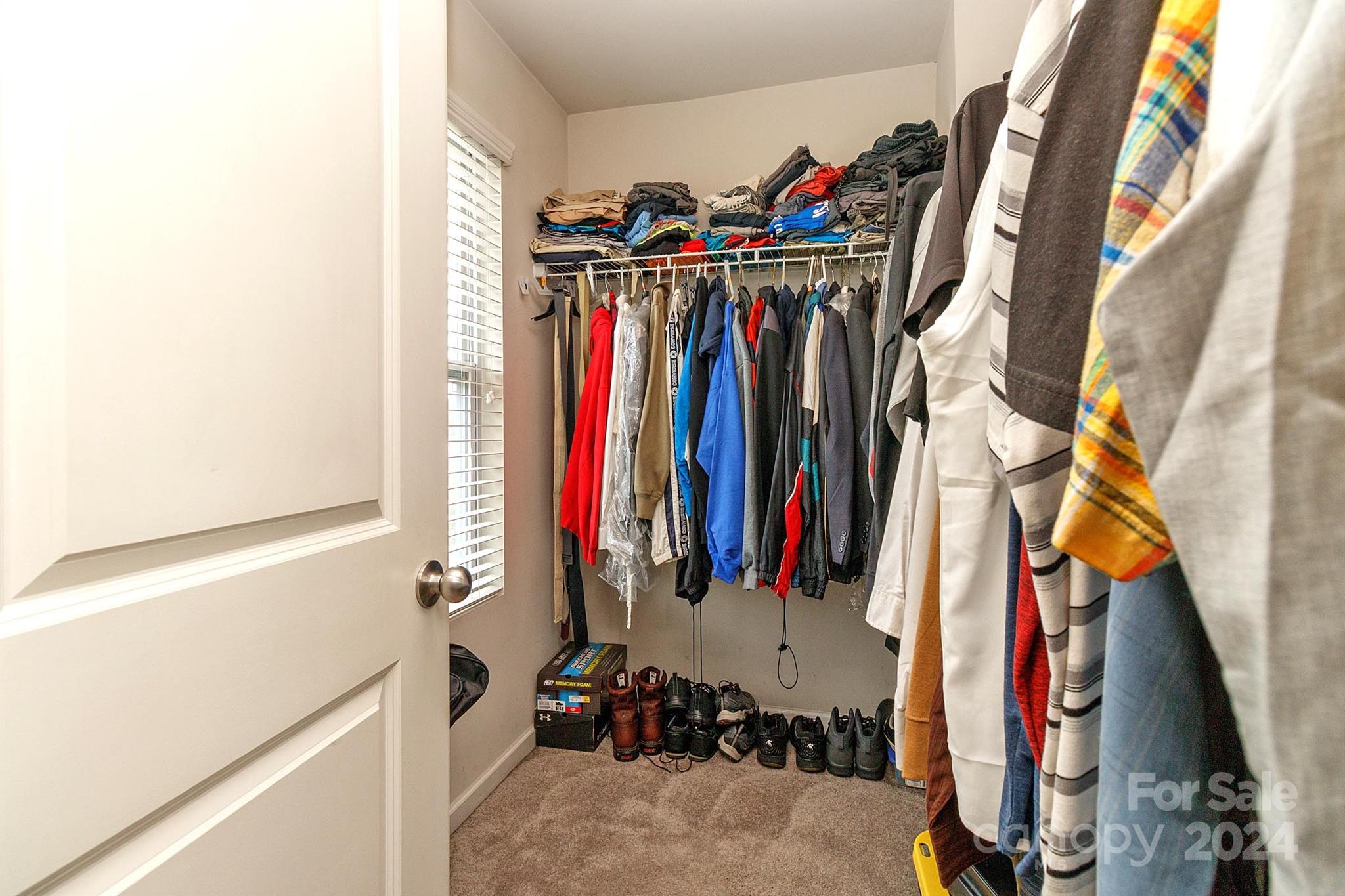 Newport Lakes - Residential