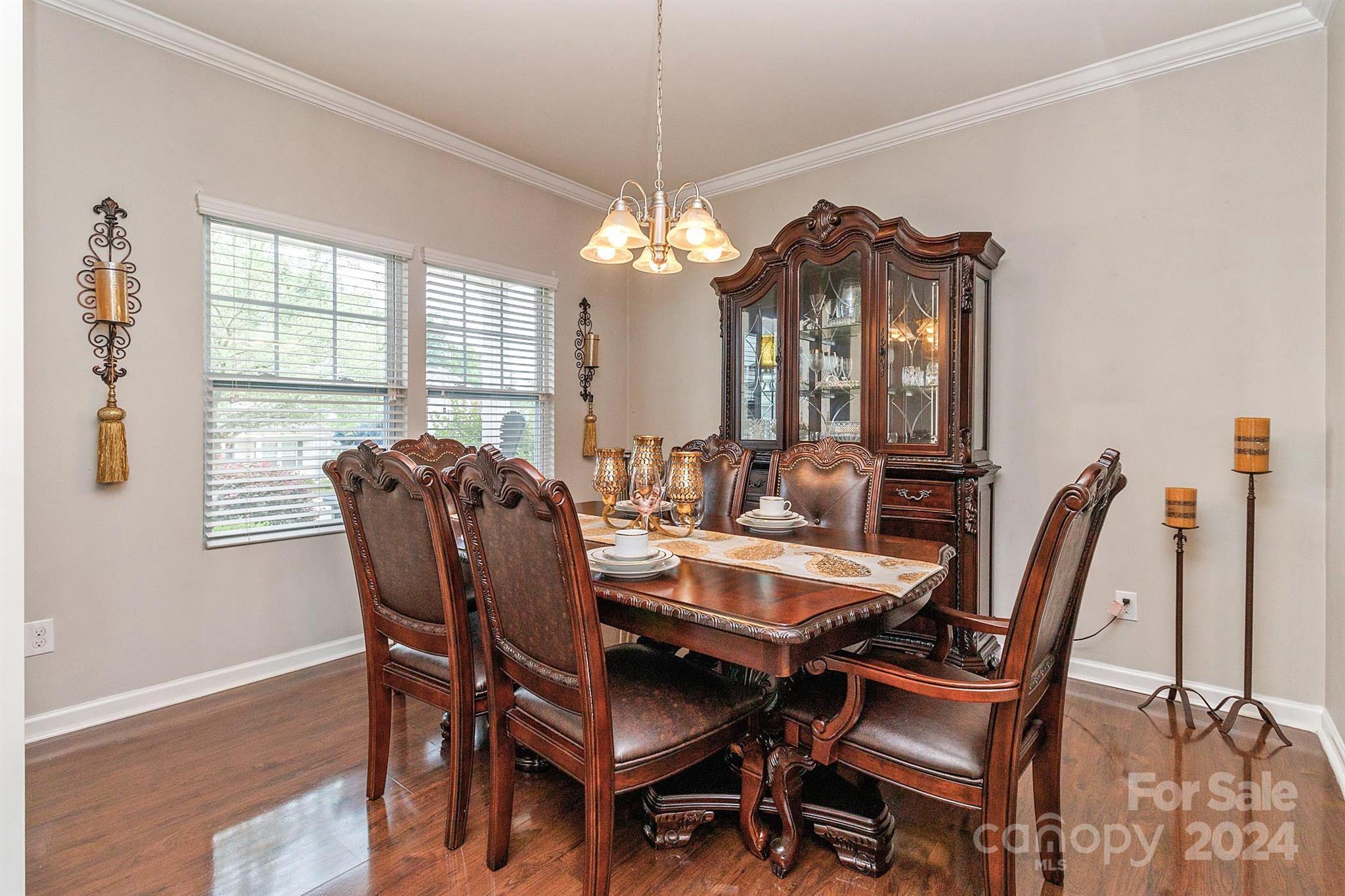 Newport Lakes - Residential