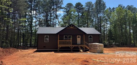 Photo of 2914 Ivory Place, Granite Falls, NC 28630 (MLS # 4379383)