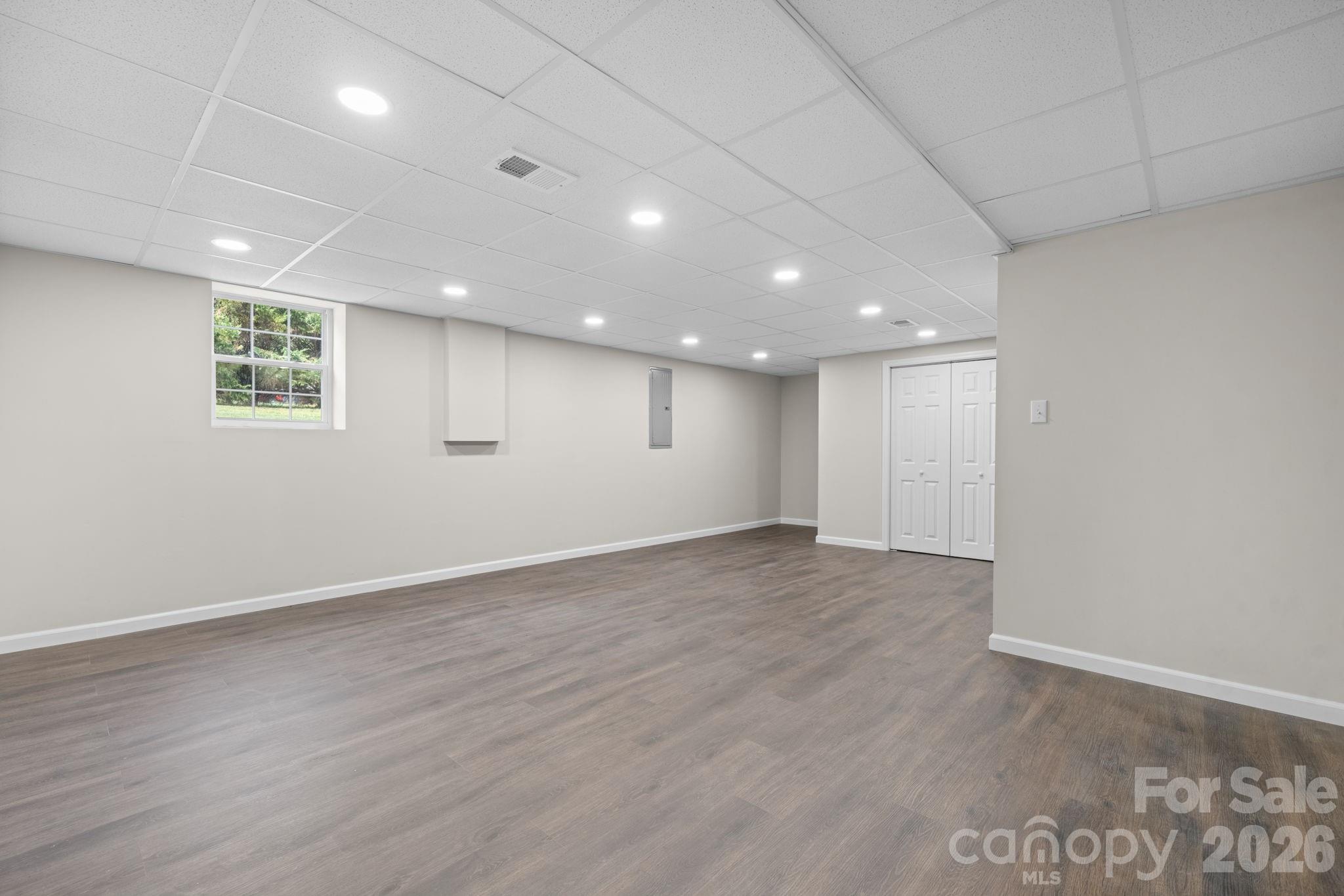 Twin Oaks - Residential