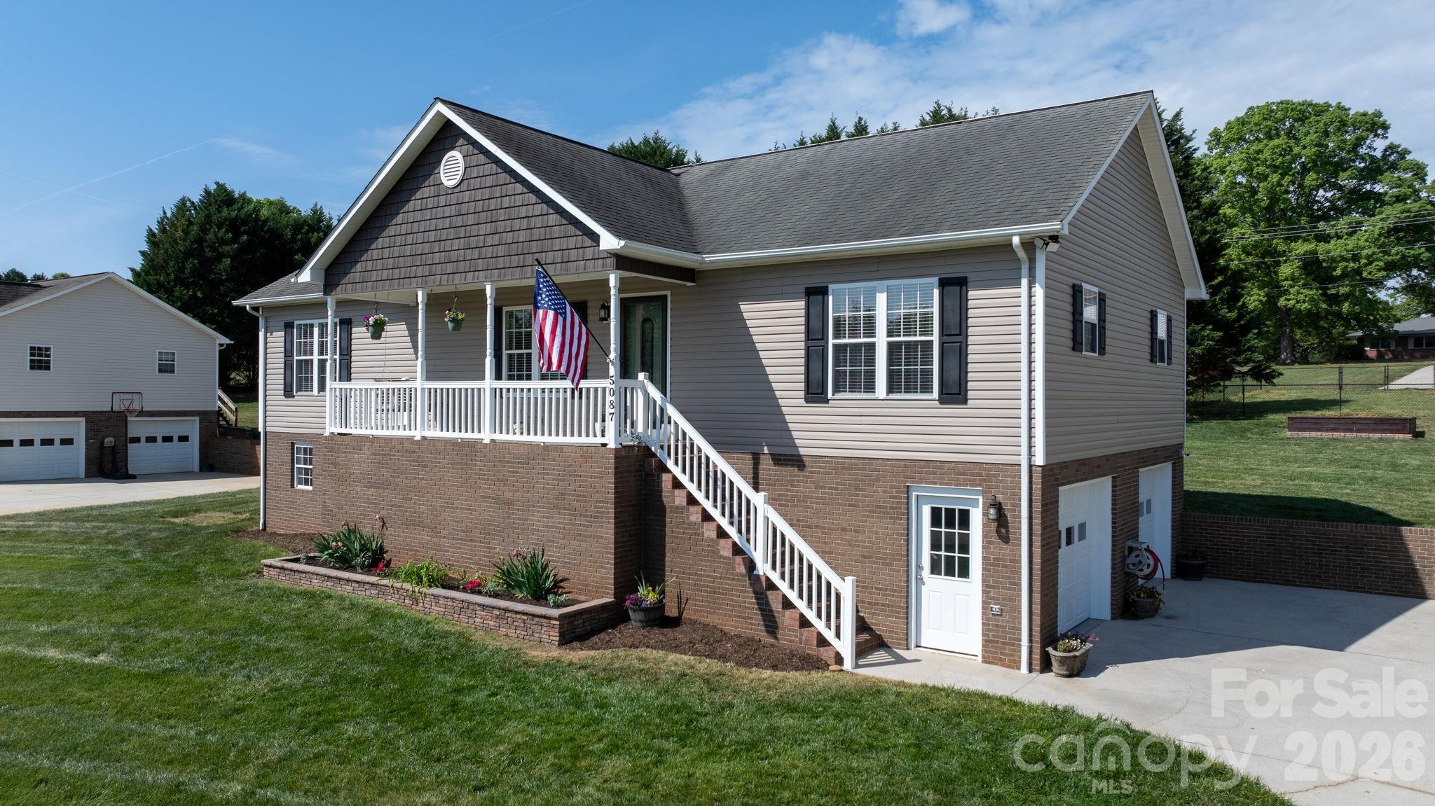 Twin Oaks - Residential
