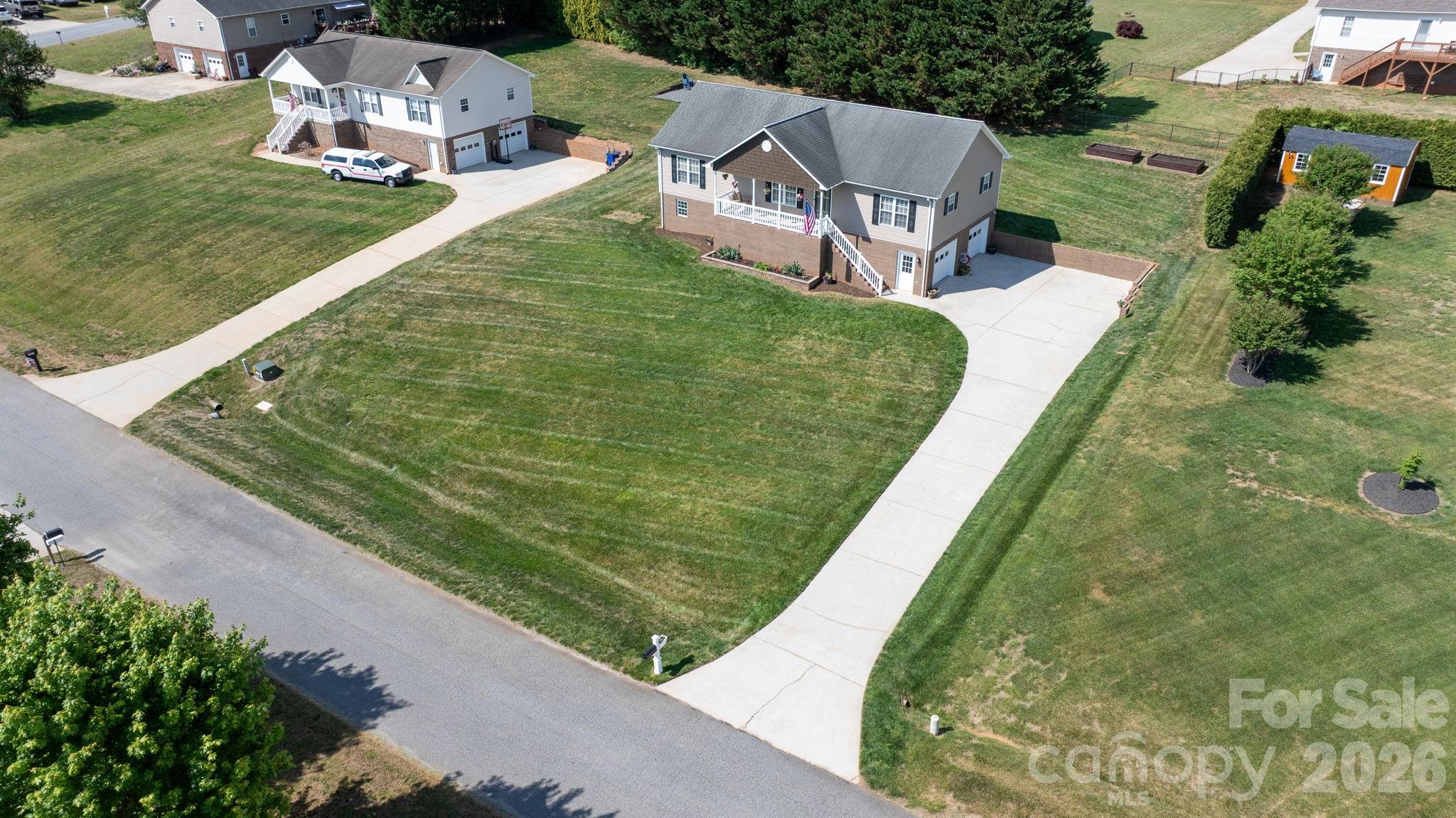Twin Oaks - Residential
