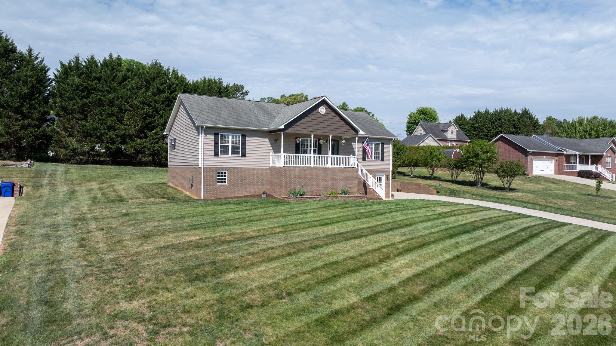 5087 South Oak Circle