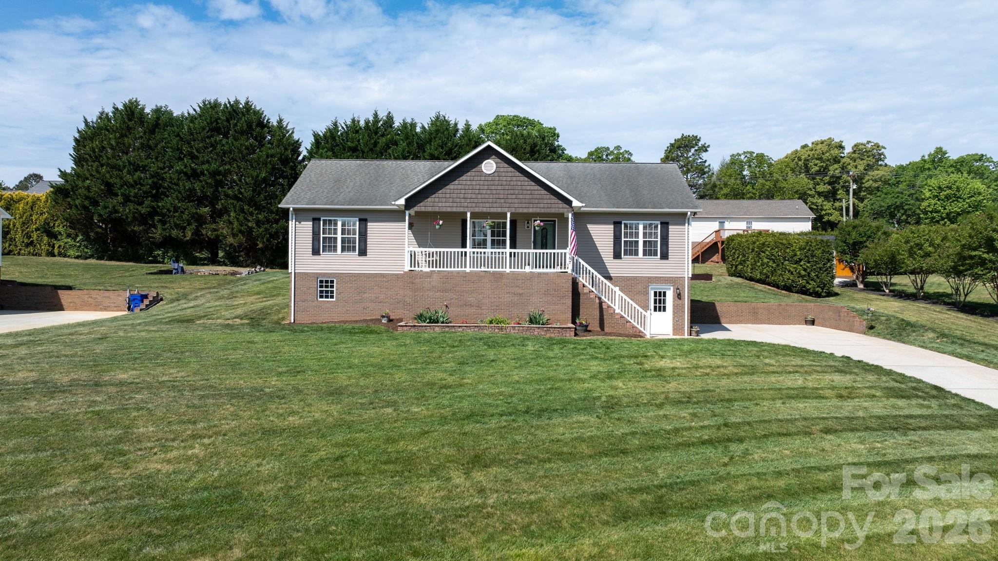 5087 South Oak Circle