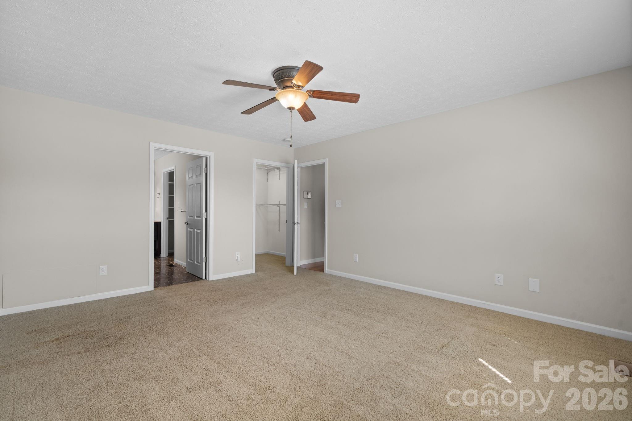 Twin Oaks - Residential