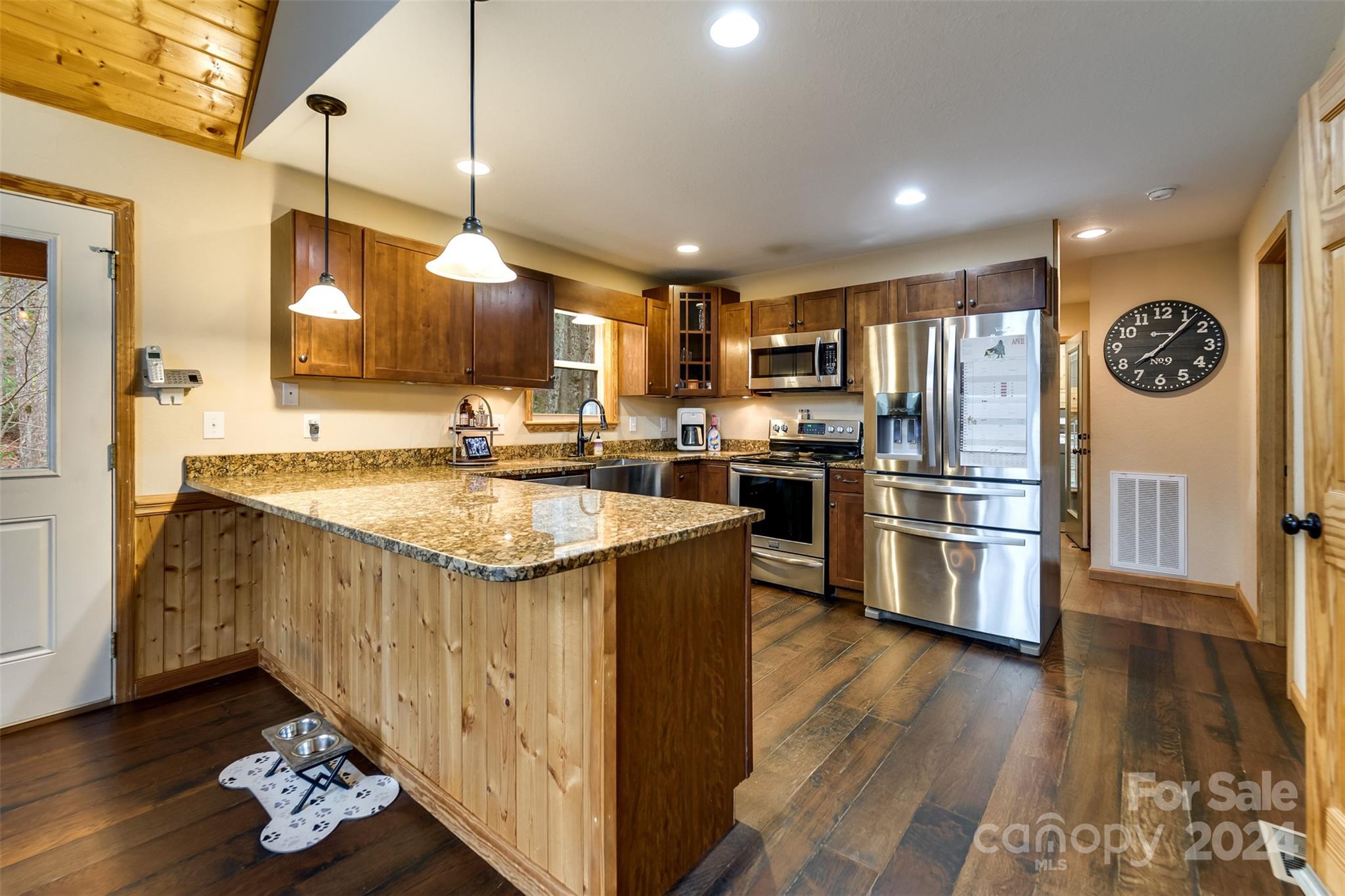 Sam Cove - Residential