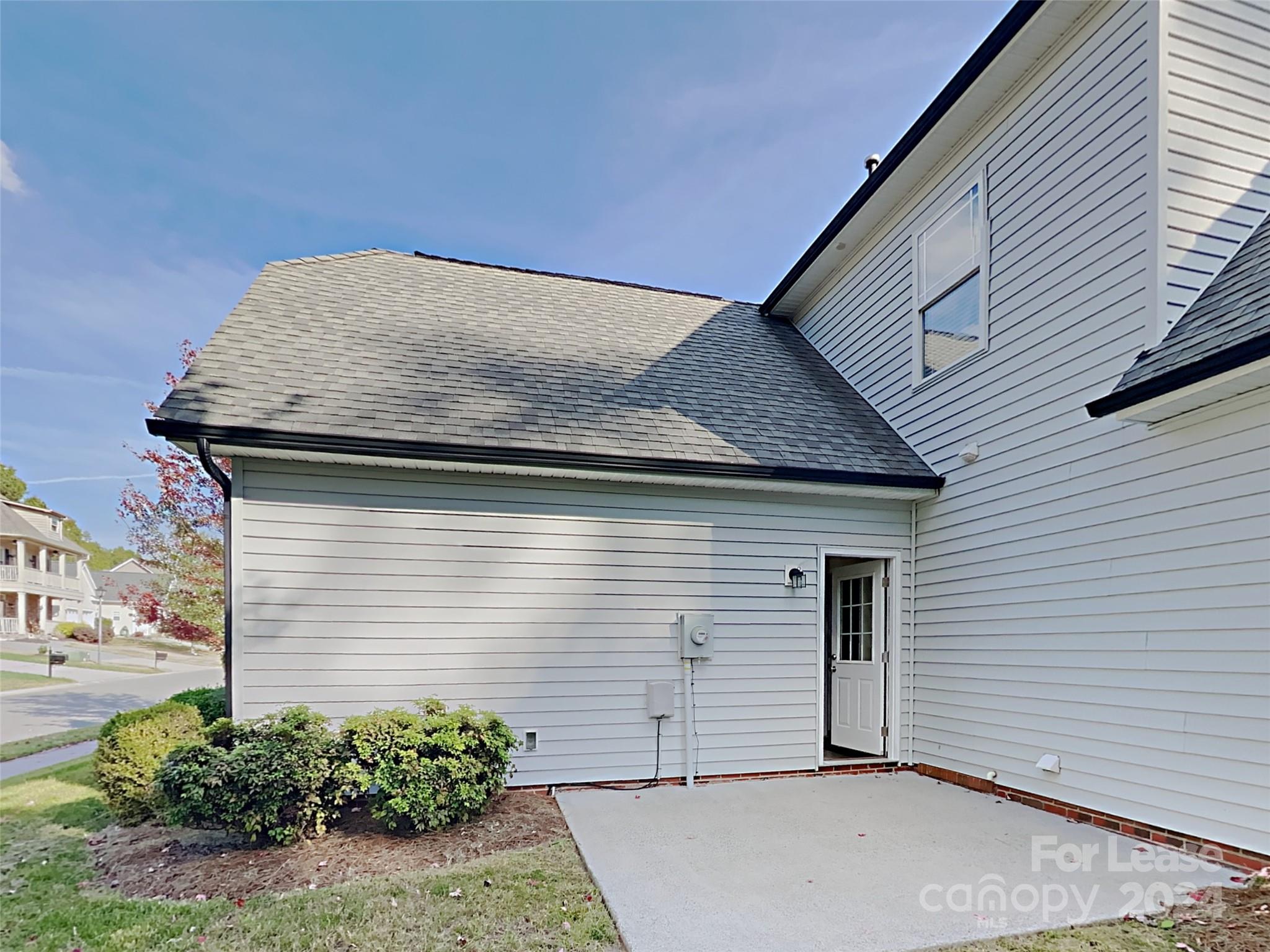 Unknown - Residential Lease