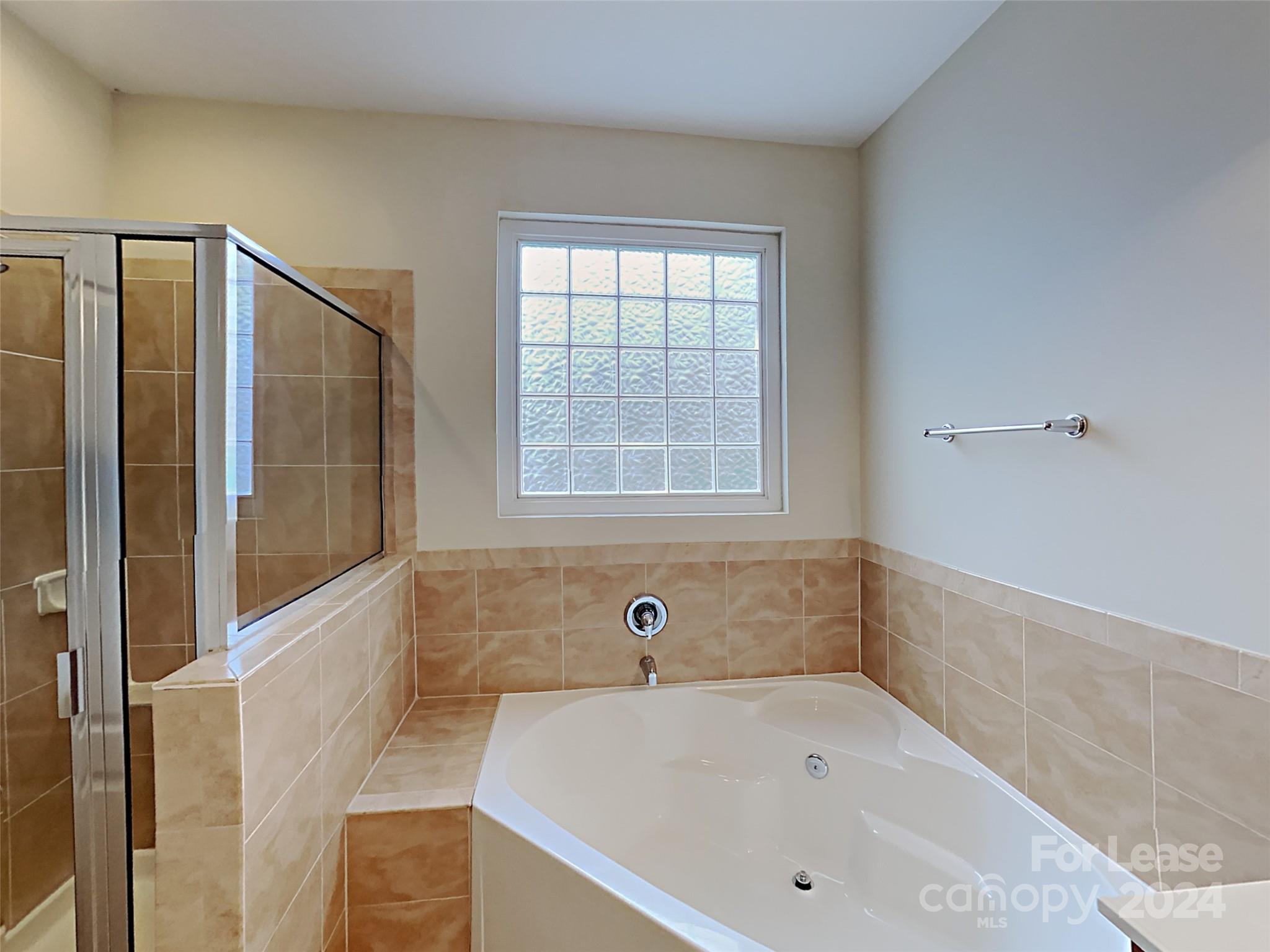 Unknown - Residential Lease