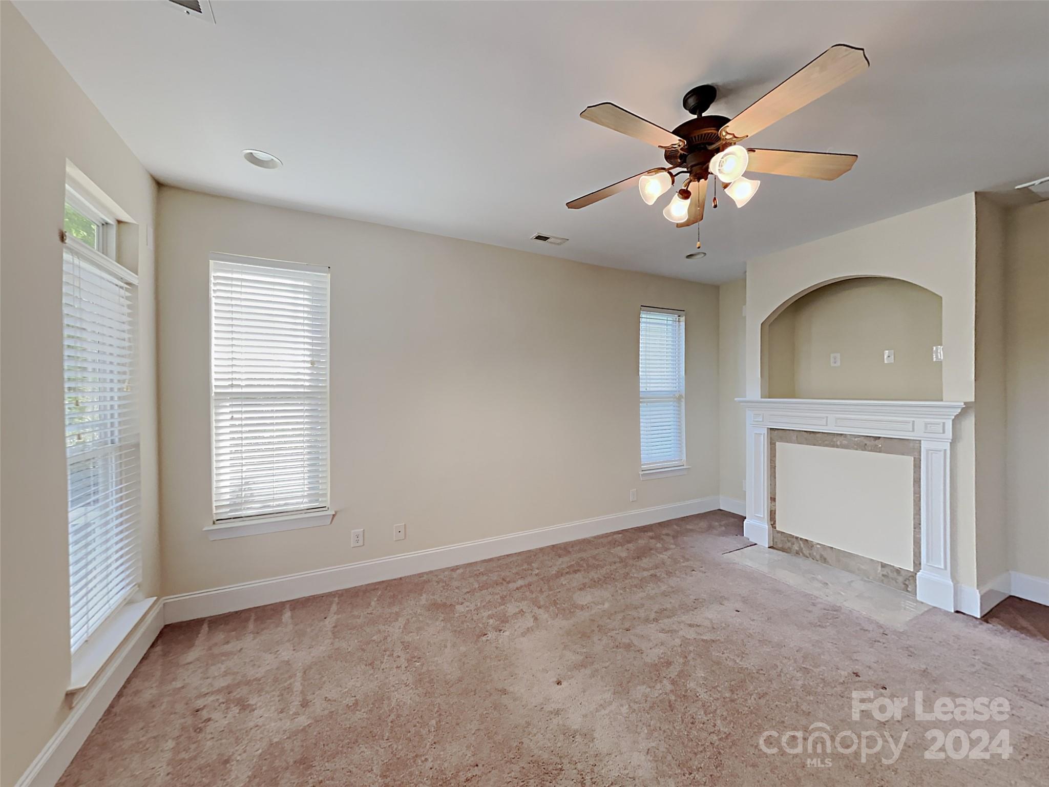 Unknown - Residential Lease