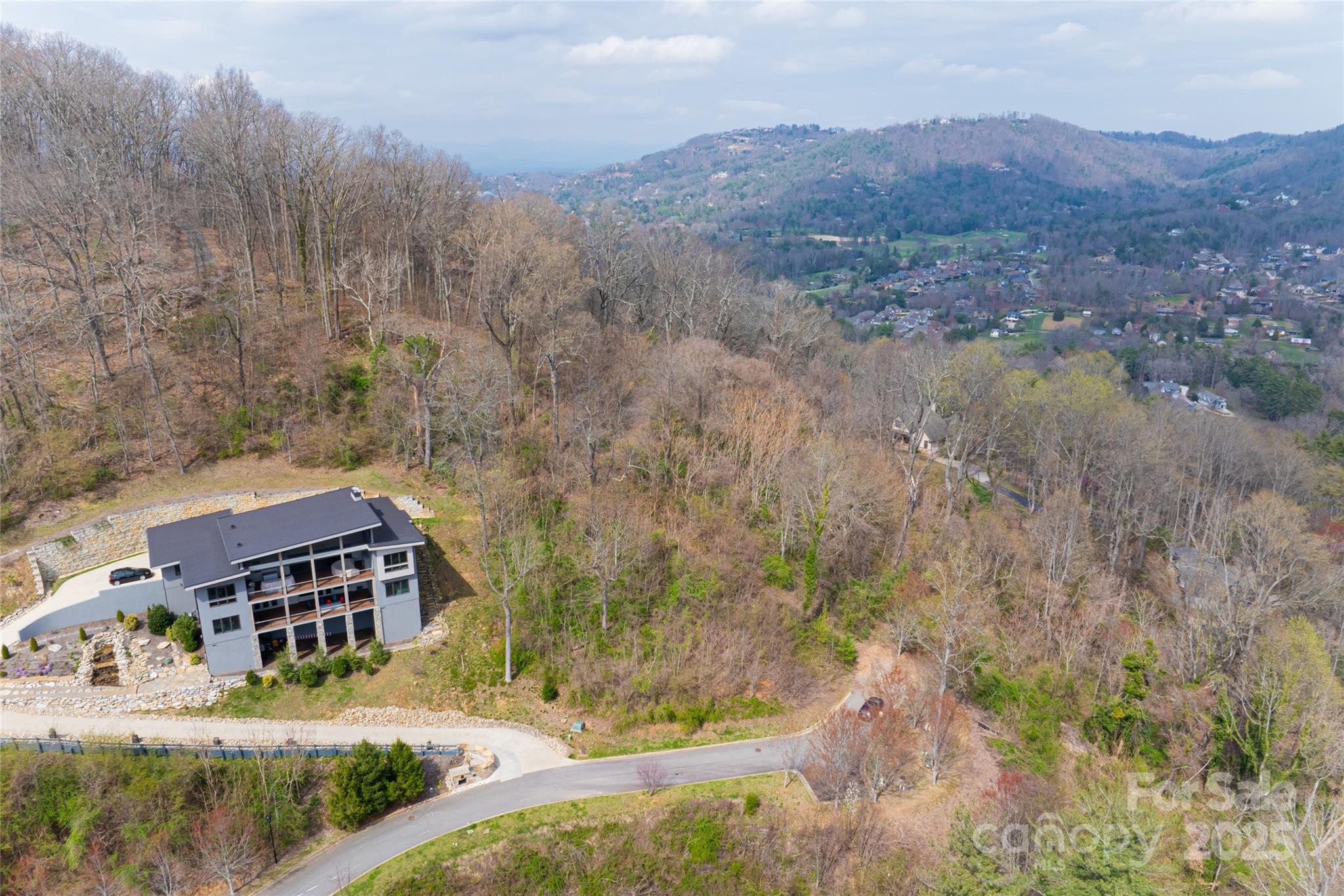 Grove Park Cove - Land