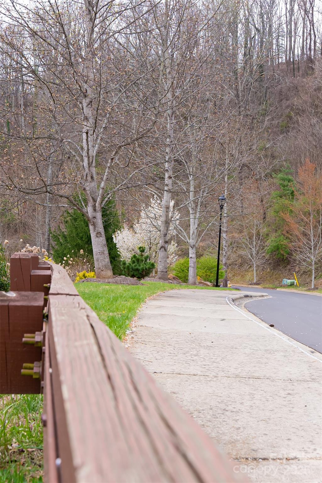 Grove Park Cove - Land