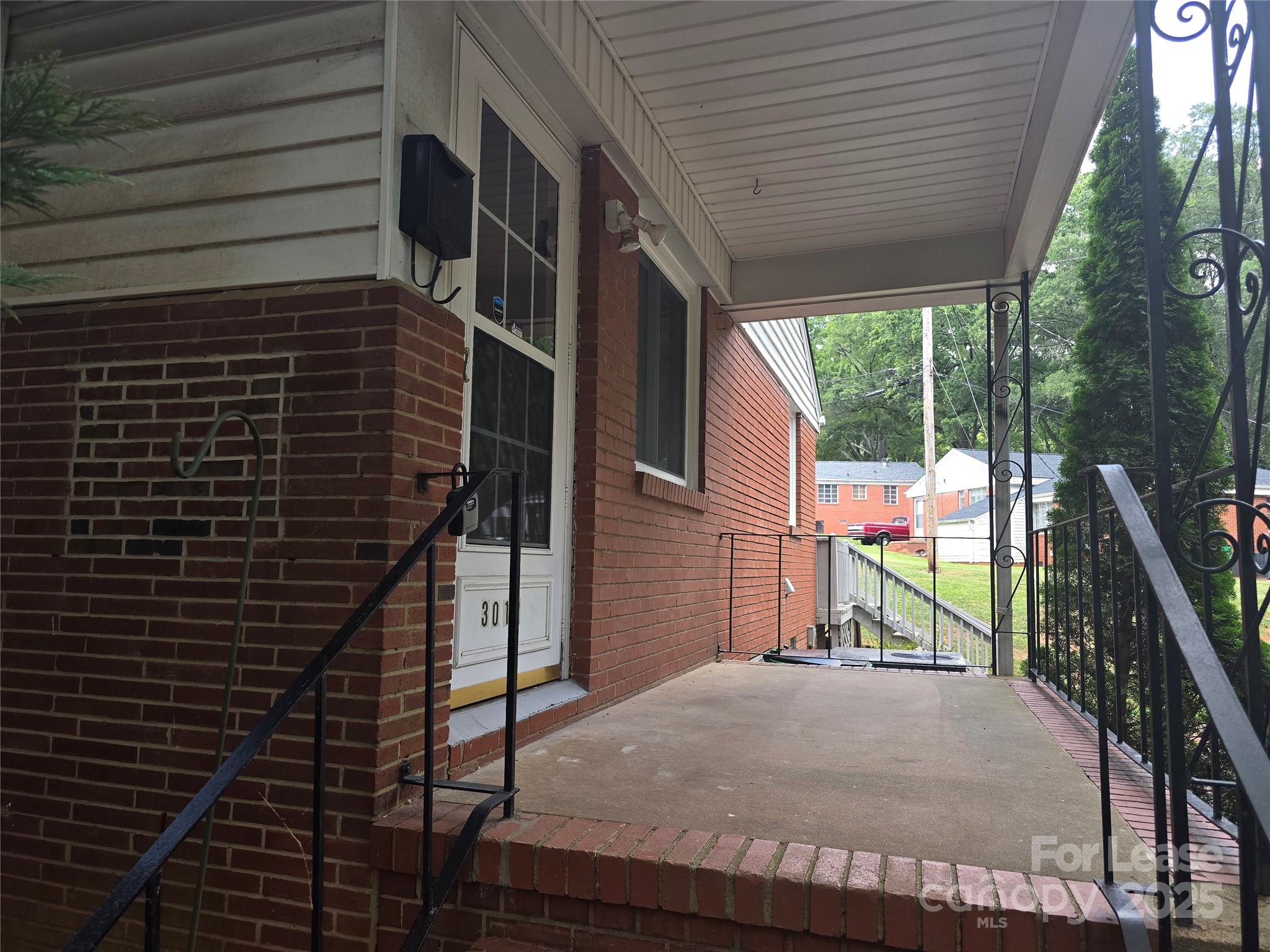 Marlborough Woods - Residential Lease