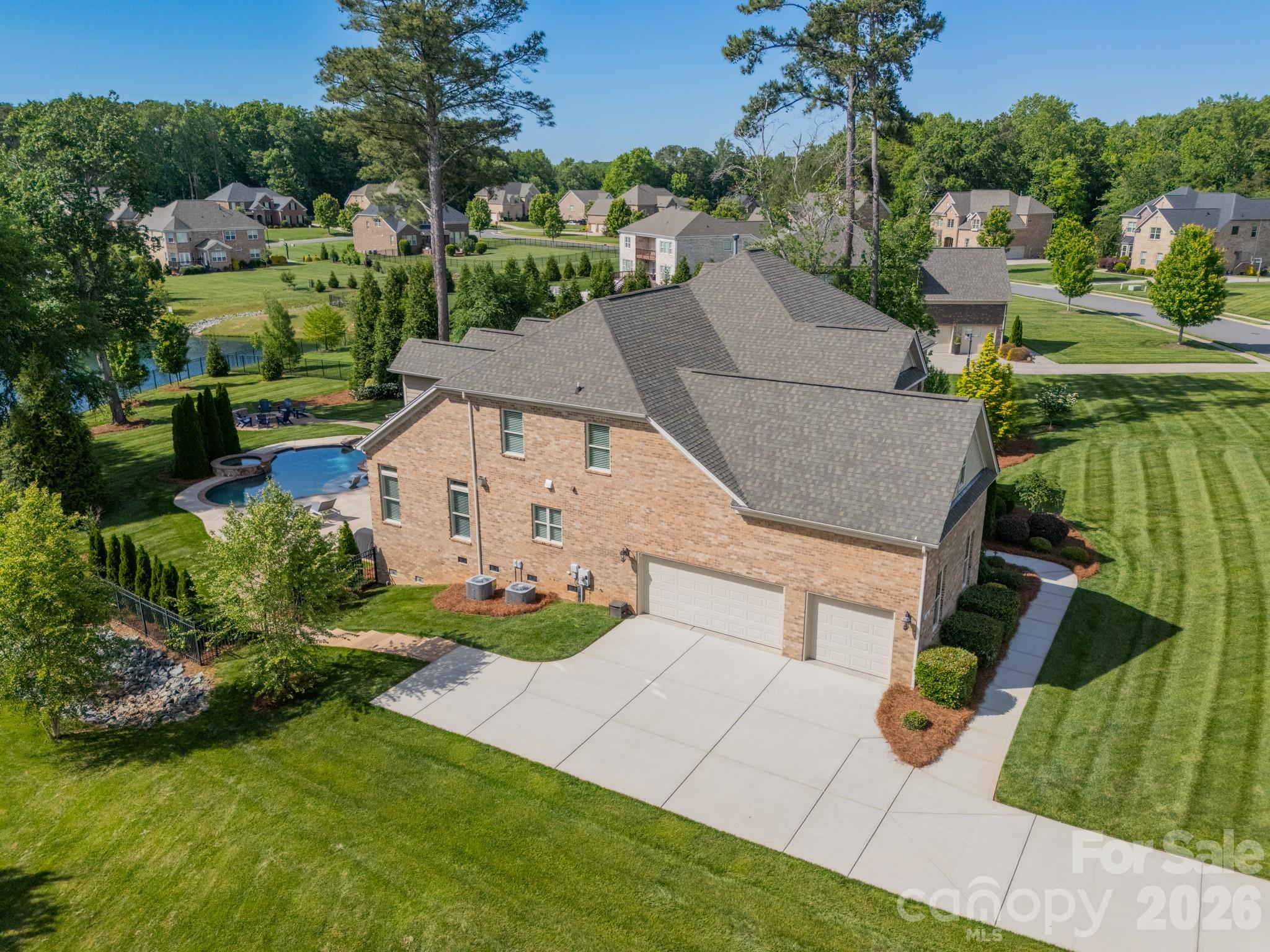 Mckinley Forest - Residential