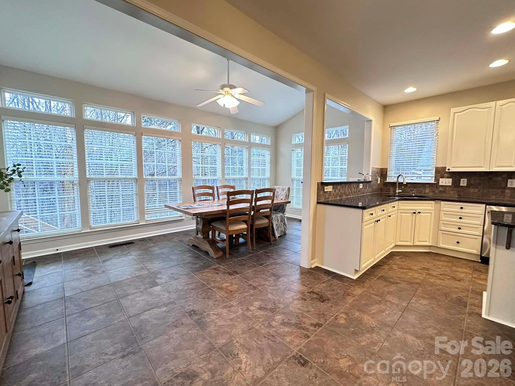 Mt Isle Harbor - Residential