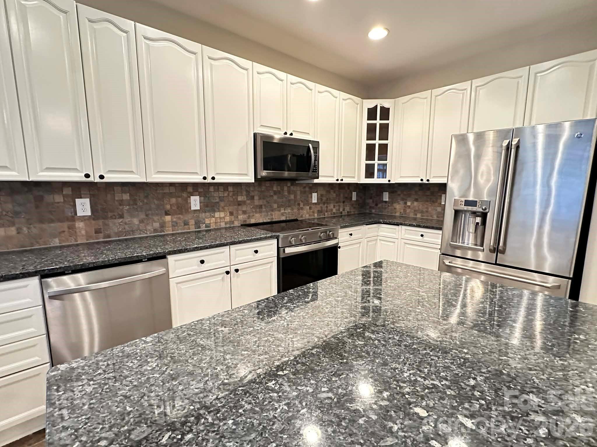 Mt Isle Harbor - Residential