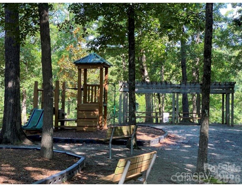 Mt Isle Harbor - Residential