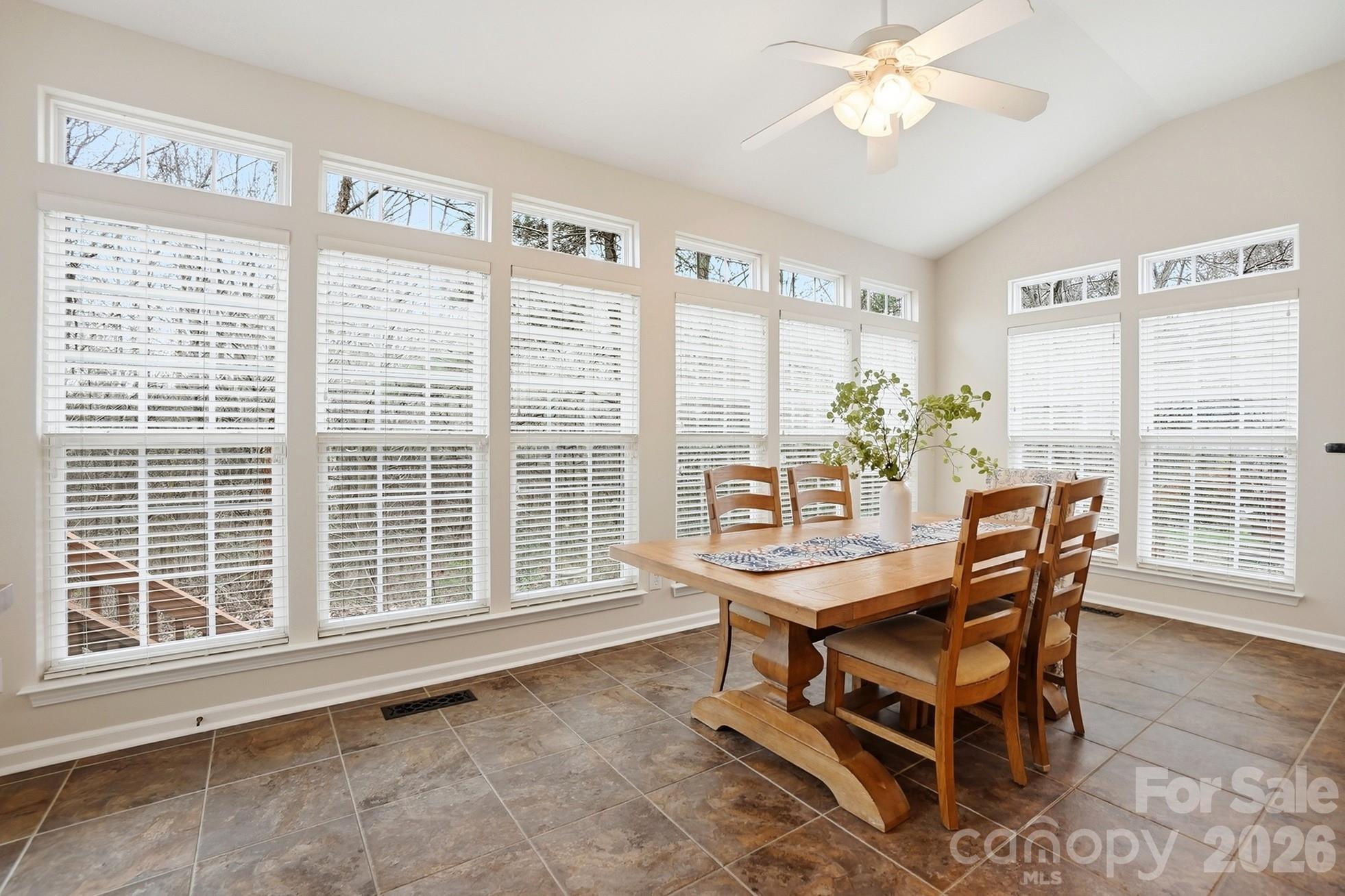 Mt Isle Harbor - Residential