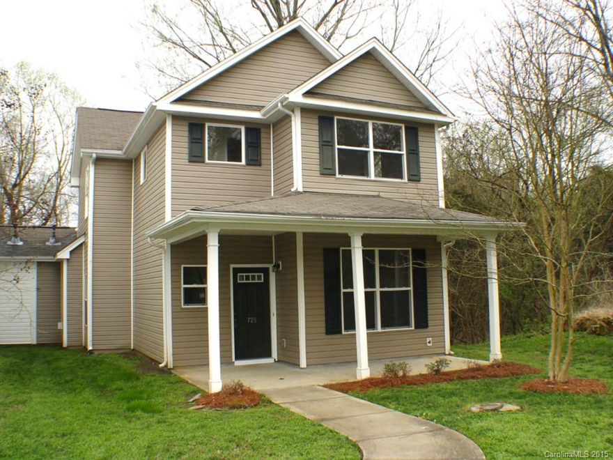 2 Story Townhome, more like a Single Family Attached, as only the exterior storage room wall is shared by the only adjoined neighbor.  End Unit with private views from nearly every window.  Newly remodeled interior, with new painting and flooring throughout, and all new Stainless appliances in kitchen. New lighting throughout home. Located at end of street with wooded side yard. Part of highly regarded Fort Mill School System. Also convenient to Regent Park Golf Club, just minutes away.