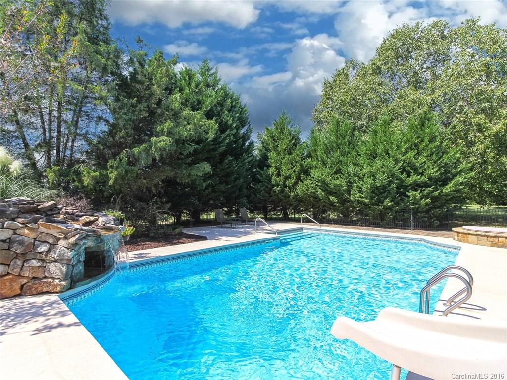 Carowood - Residential