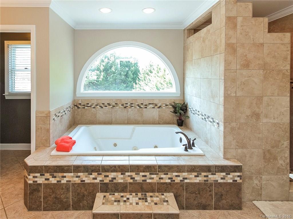 Carowood - Residential