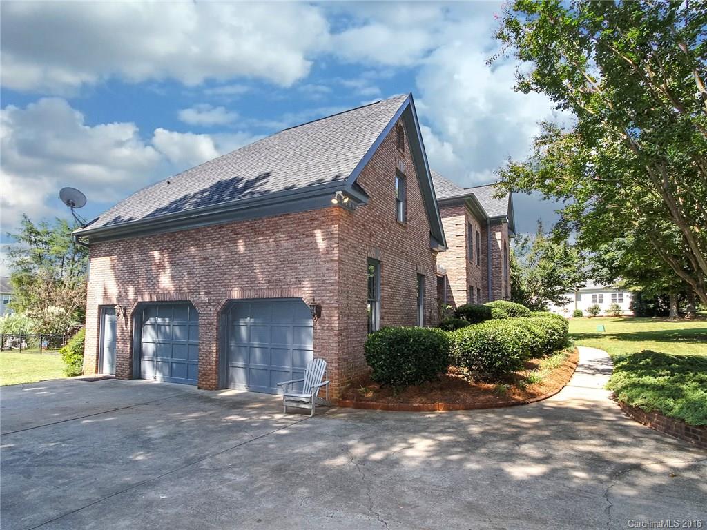 Carowood - Residential