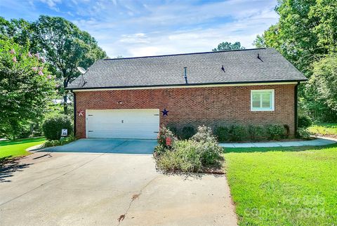 A home in Richburg